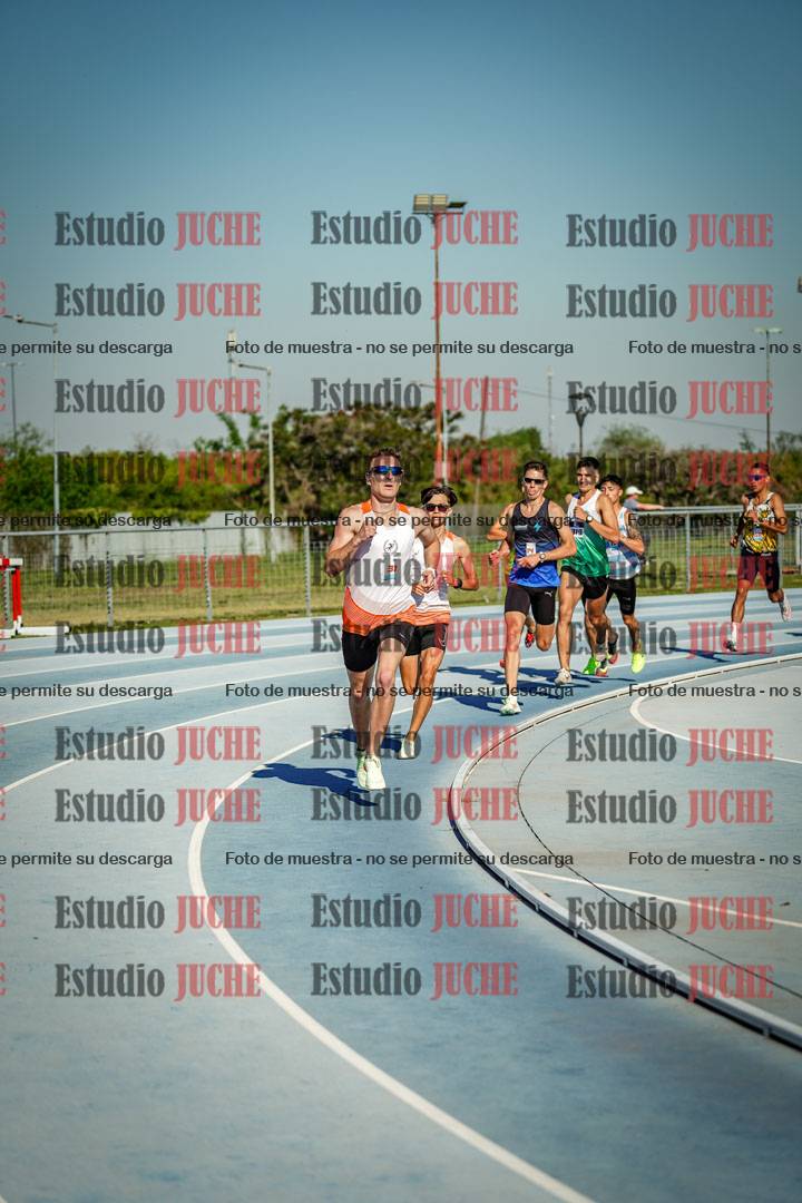 Fotos de los 1500 m llanos de varones
