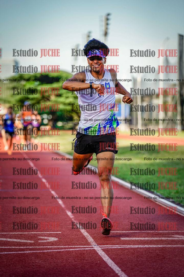 Fotos de los 1500 m llanos de varones