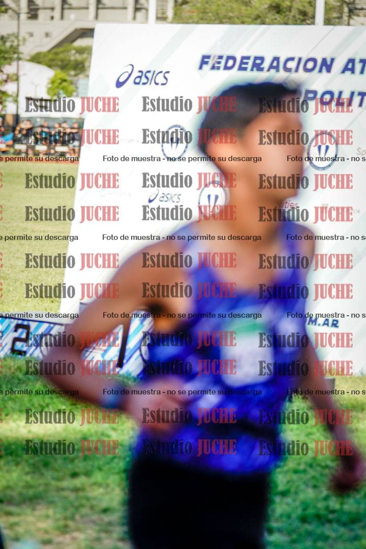 Fotos de los 3000 m llanos de varones