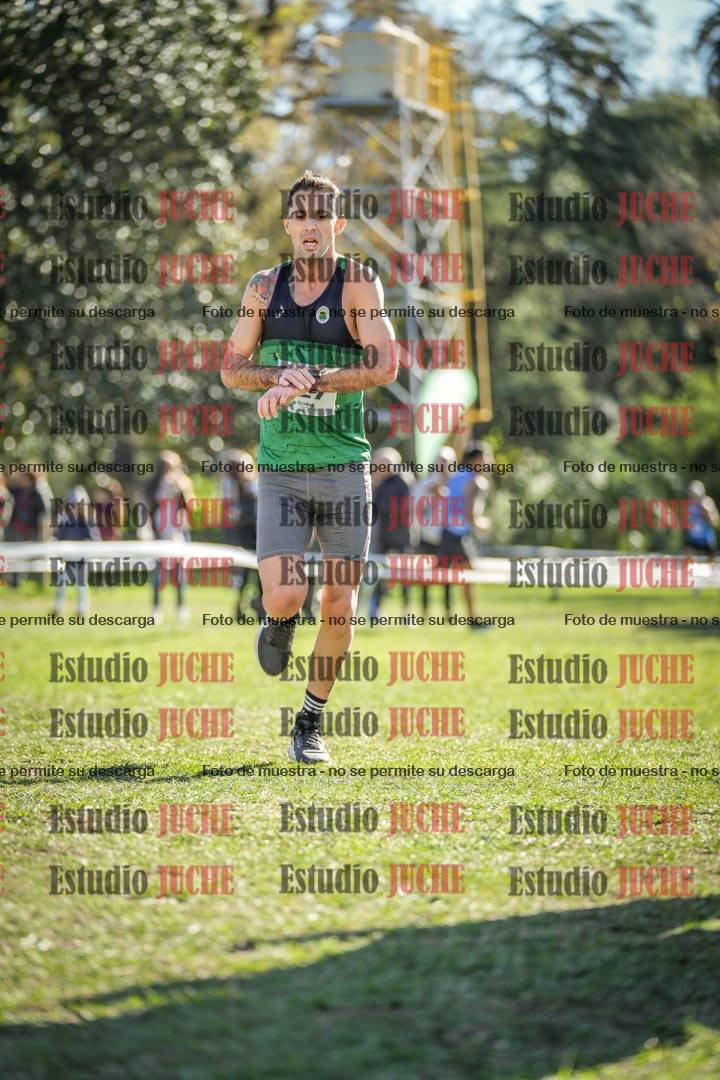Fotos de la llegada del cross de 8000 m