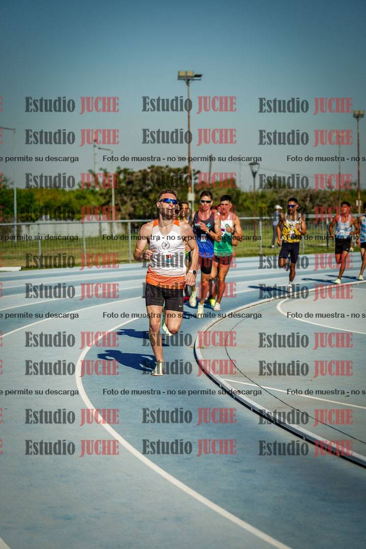 Fotos de los 1500 m llanos de varones