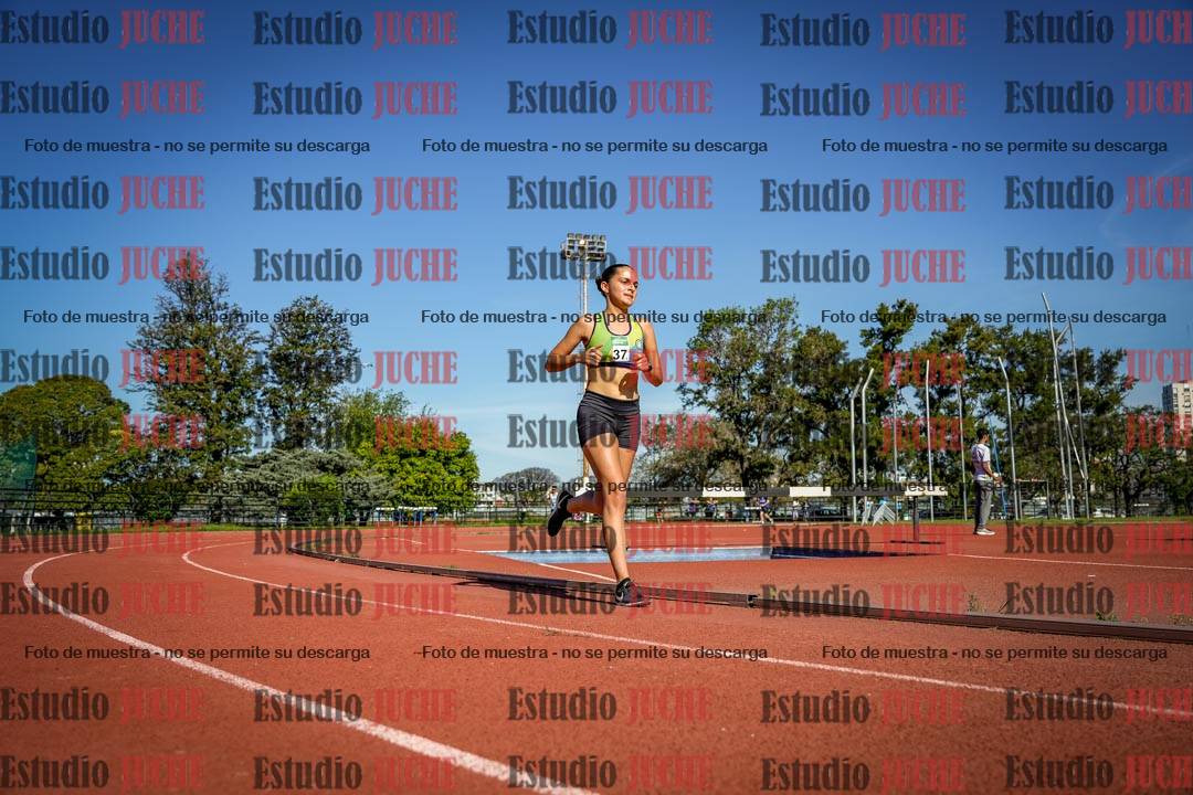 Fotos de los 5000 m llanos de mujeres y varones