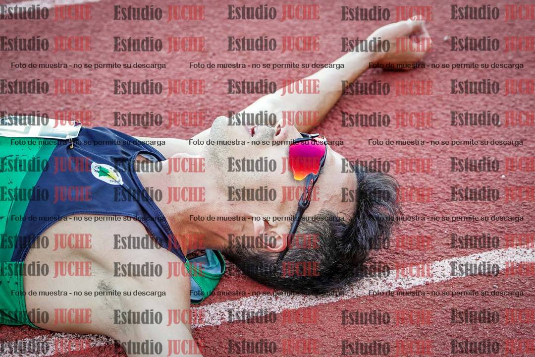 Fotos de algunos podios y extras del torneo