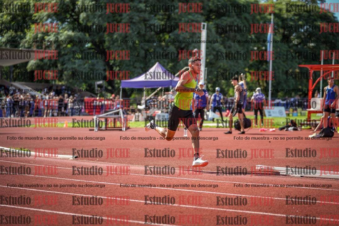 Fotos de los 400 m llanos de varones