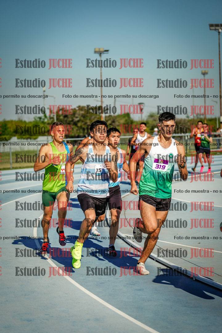 Fotos de los 1500 m llanos de varones