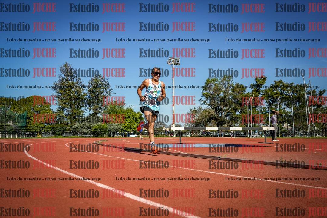 Fotos de los 5000 m llanos de mujeres y varones