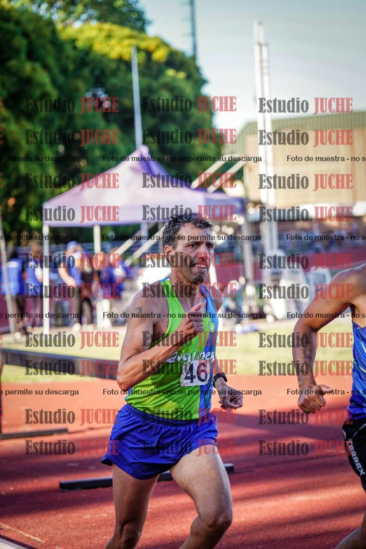 Fotos de los 3000 m llanos de varones