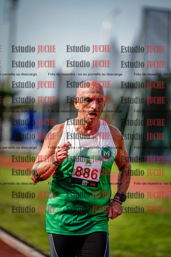 Fotos de los 3000 m llanos de varones