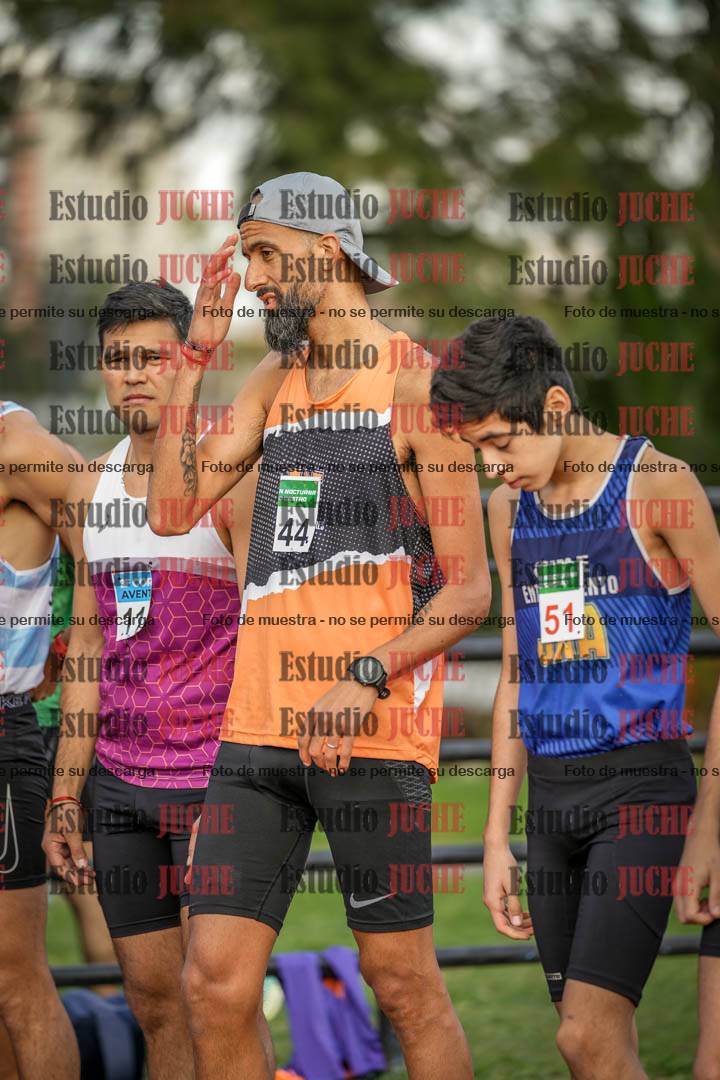 Fotos de los 3000 m llanos de varones