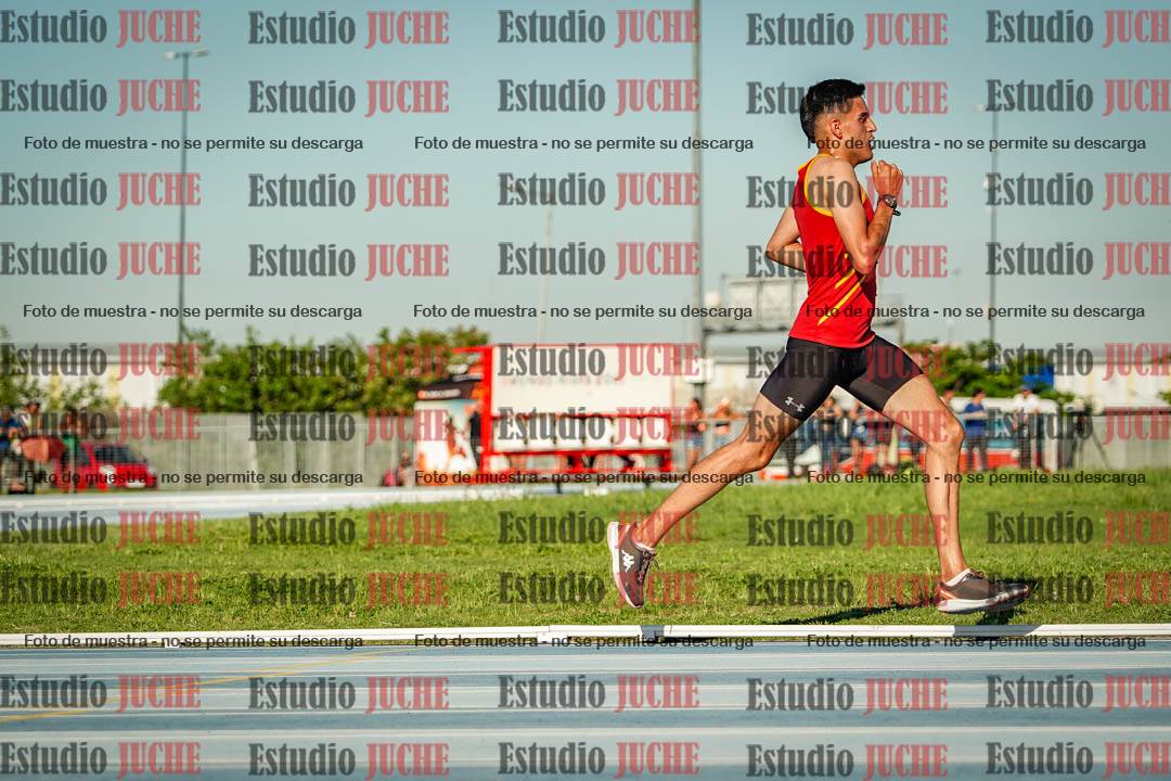 Fotos de los 3000 m llanos de varones