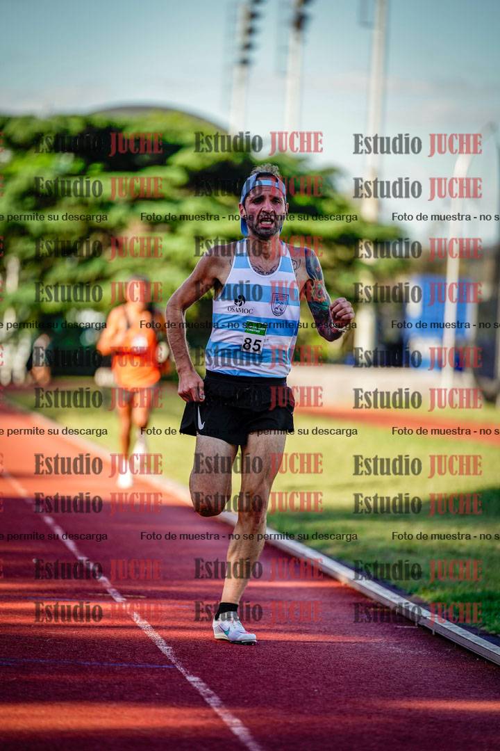 Fotos de los 3000 m llanos de varones