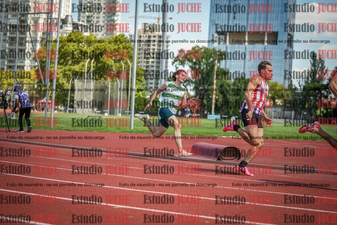 Fotos de los 200 m llanos de varones