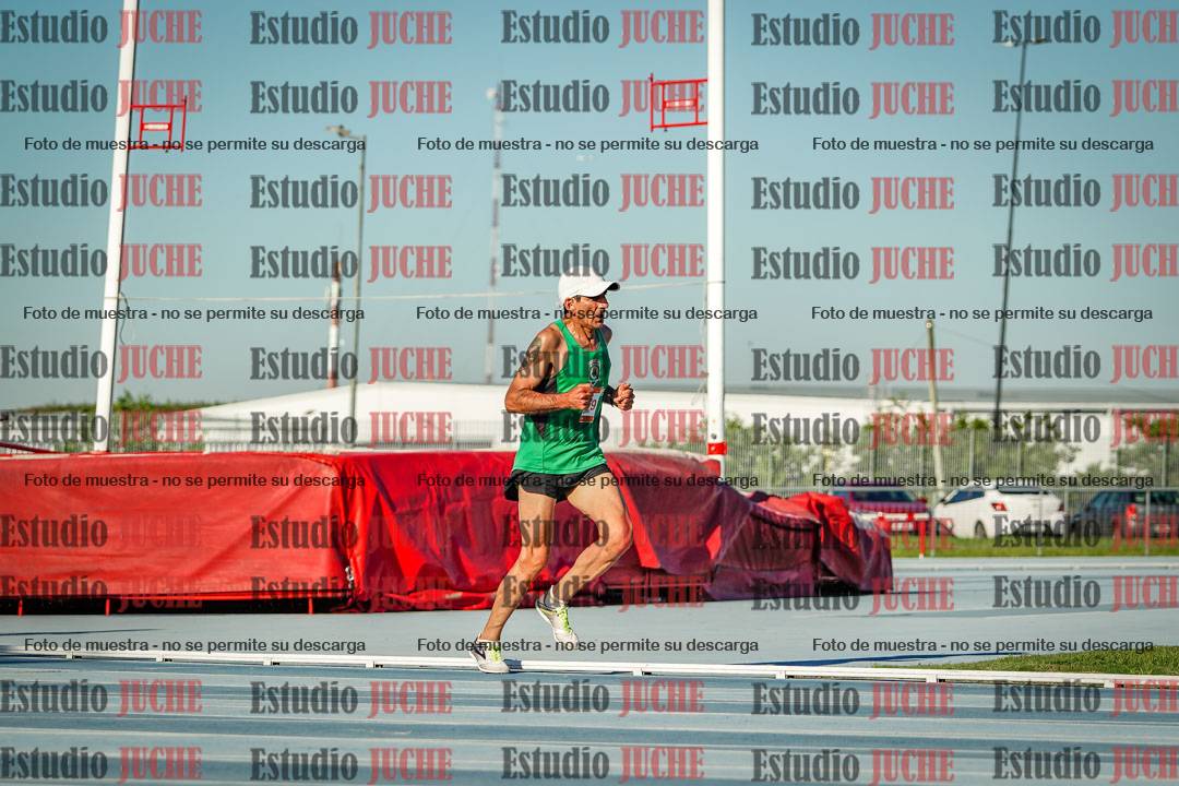 Fotos de los 3000 m llanos de varones