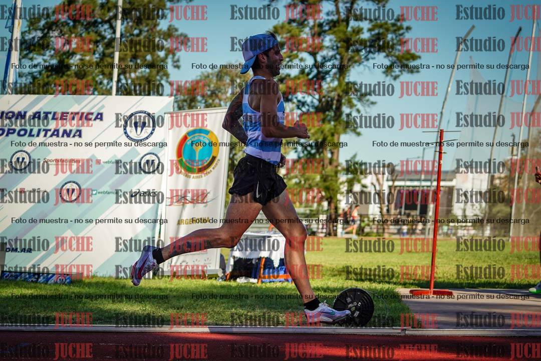 Fotos de los 3000 m llanos de varones