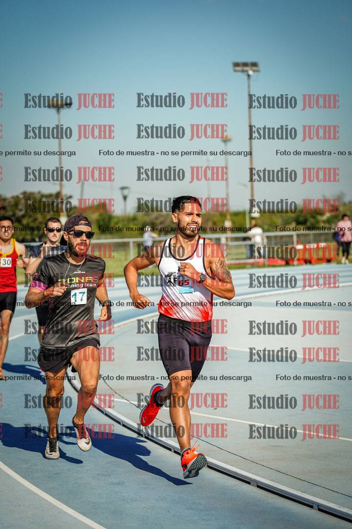 Fotos de los 1500 m llanos de varones