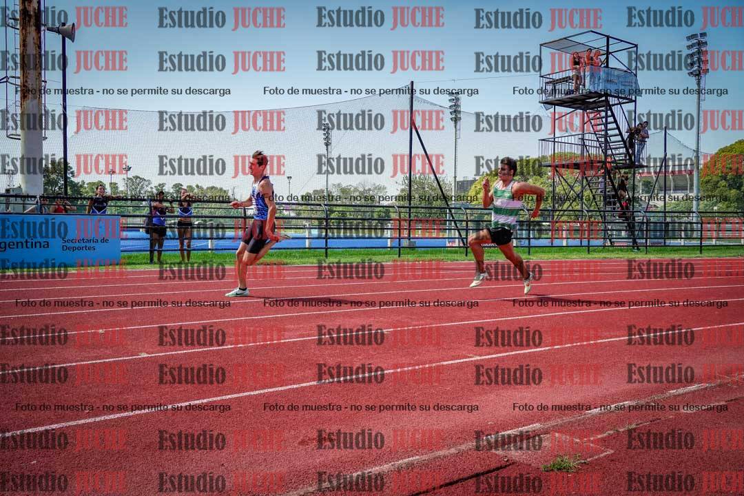 Fotos de los 200 m llanos de varones