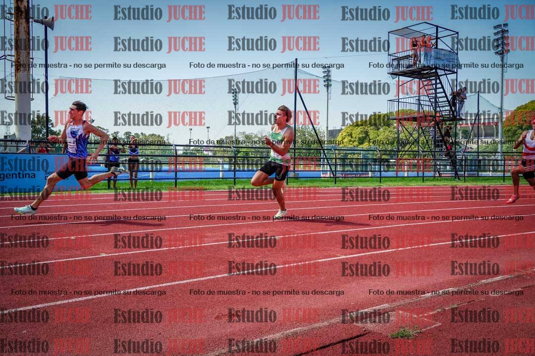 Fotos de los 200 m llanos de varones