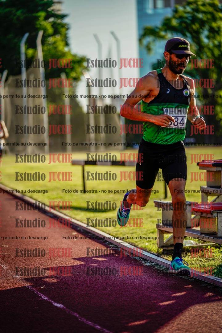 Fotos de los 3000 m llanos de varones
