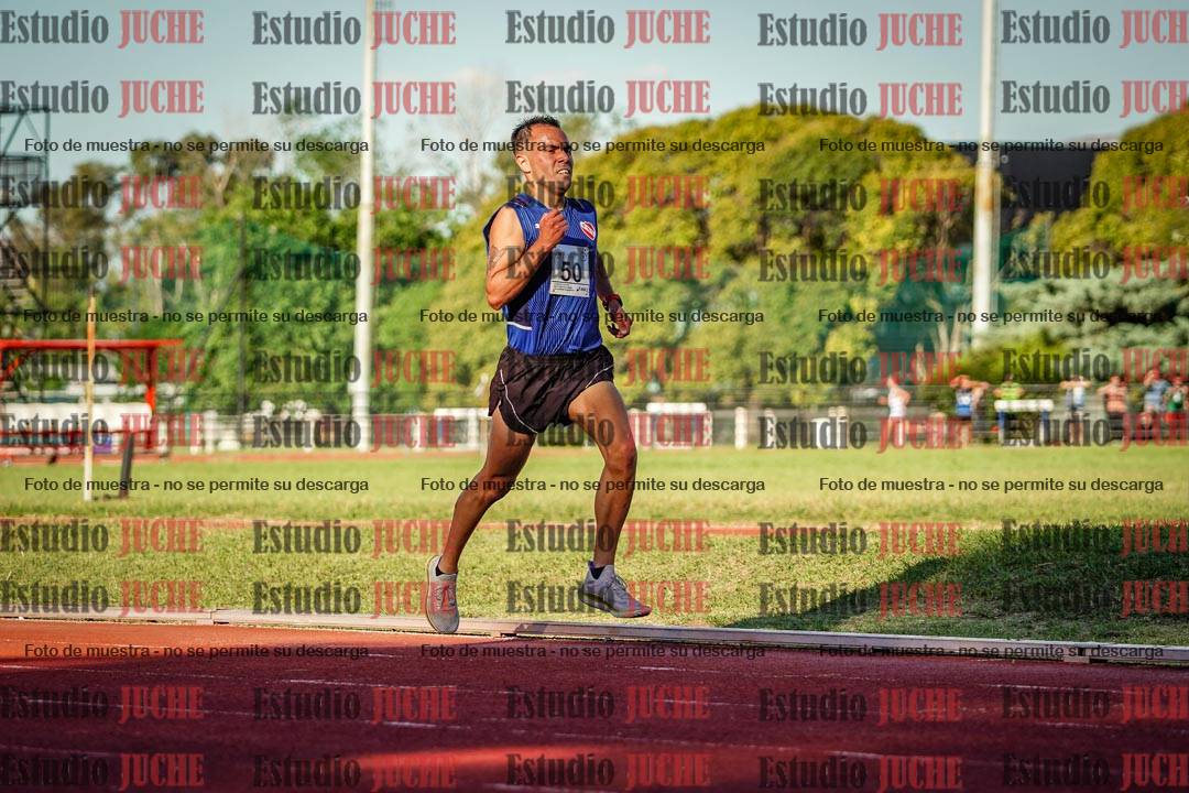 Fotos de los 3000 m llanos de varones