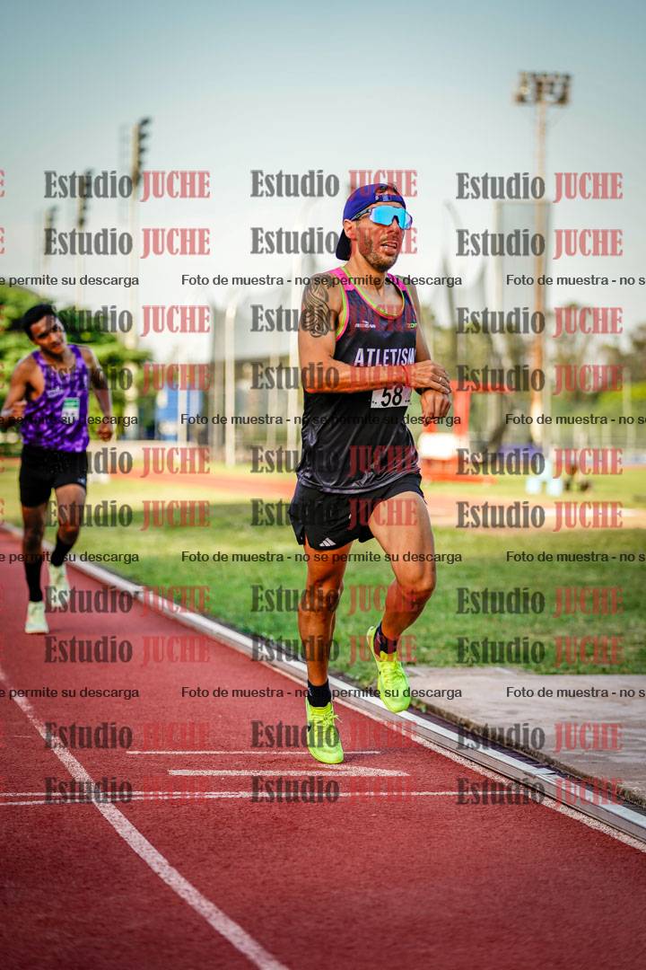 Fotos de los 1500 m llanos de varones