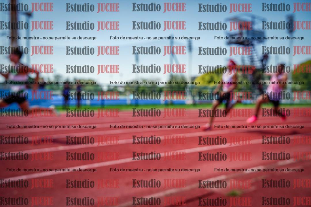 Fotos de los 200 m llanos de varones