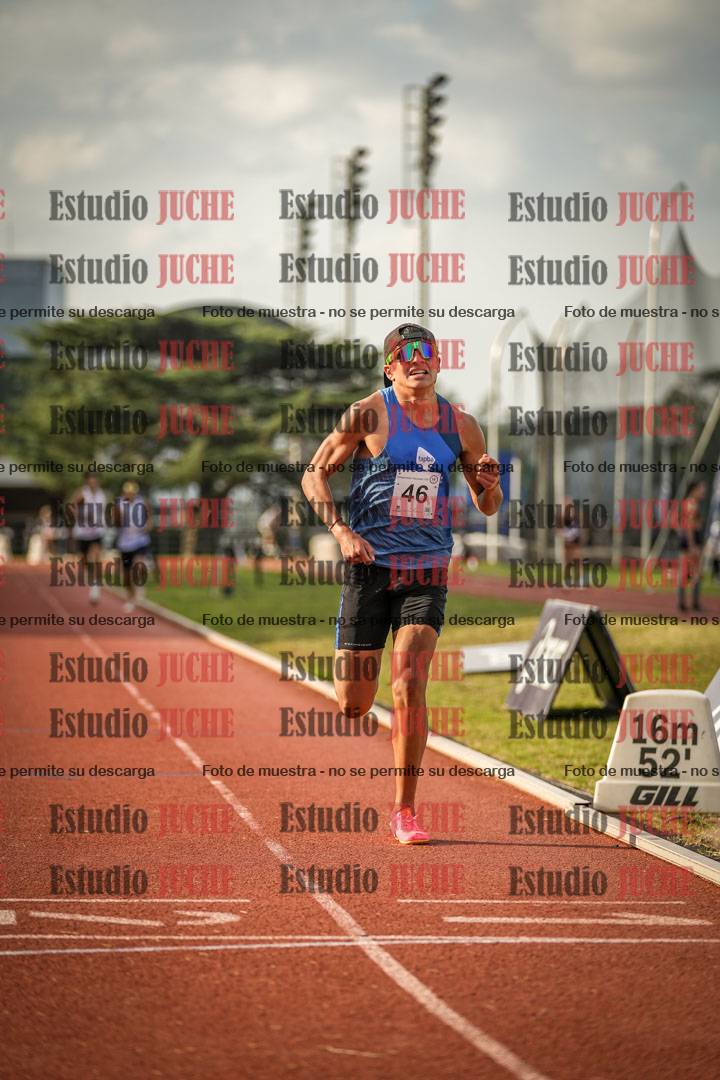 Fotos de los 1500 m llanos de varones - decatlón 10