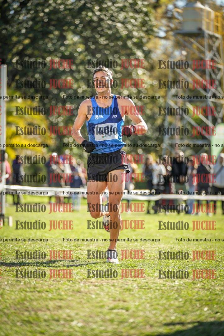Fotos de la llegada del cross de 8000 m