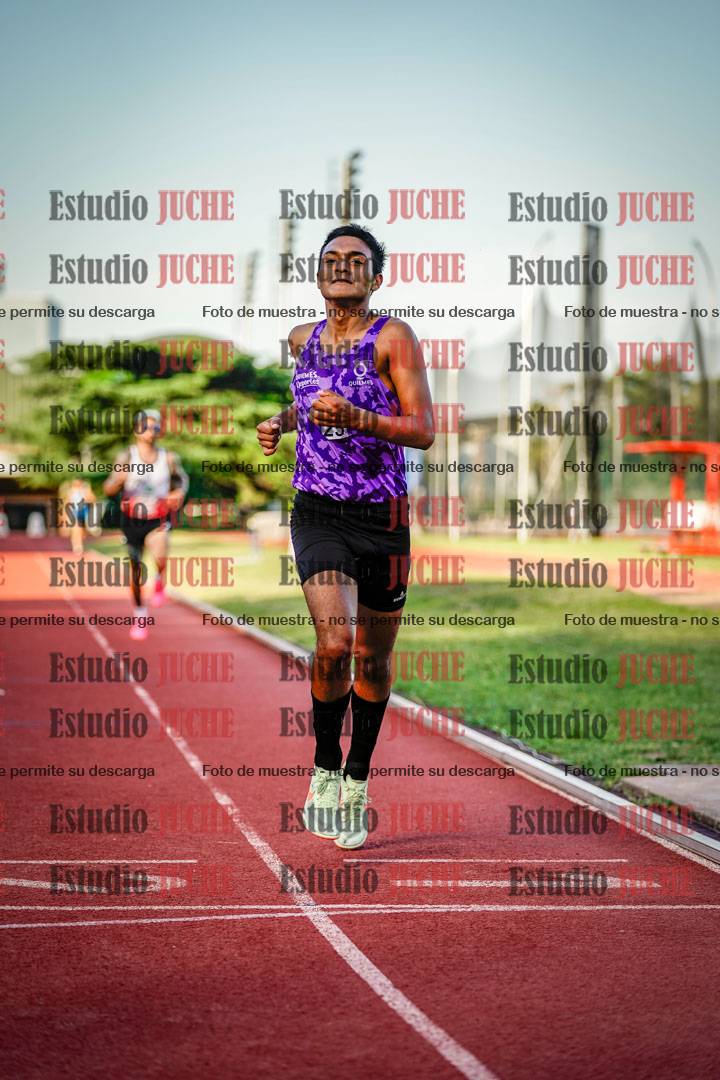 Fotos de los 1500 m llanos de varones