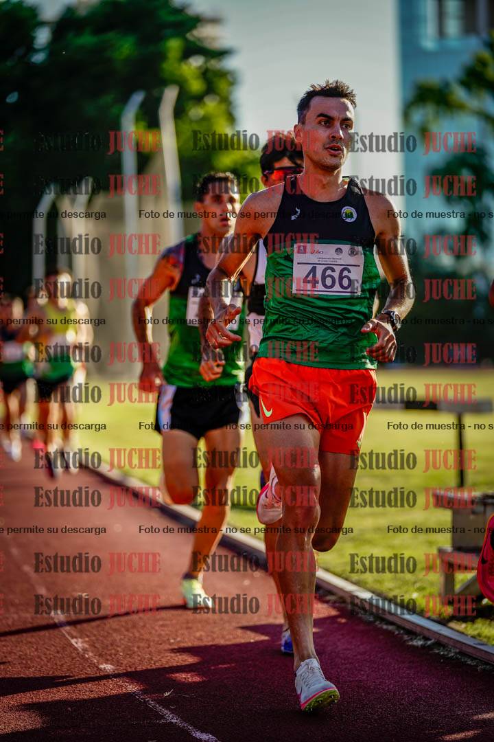 Fotos de los 3000 m llanos de varones