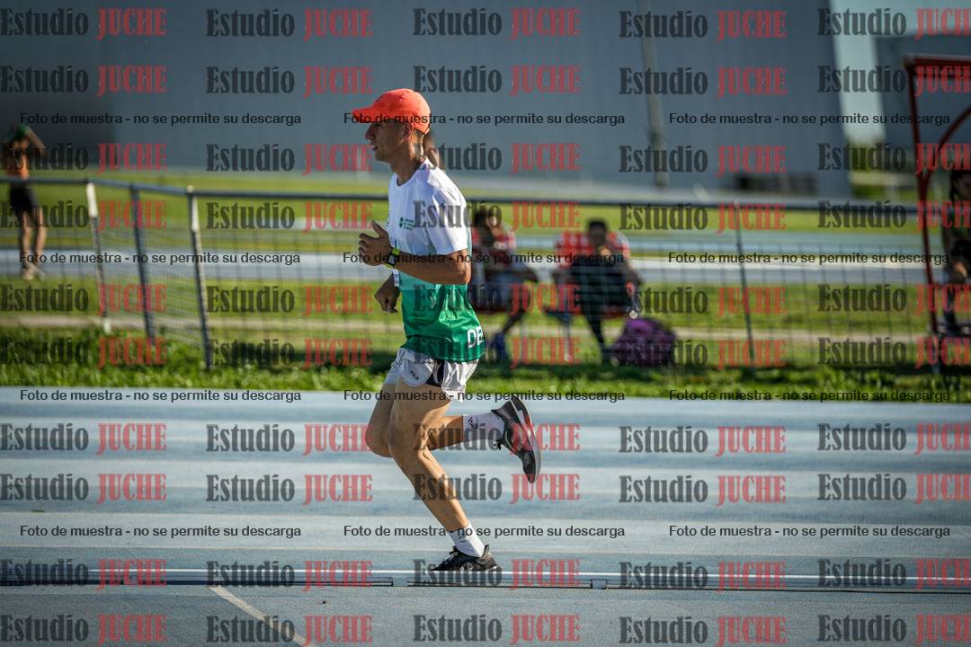 Fotos de los 3000 m llanos de varones