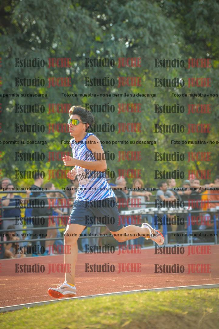 Fotos de los 1500 m llanos de varones - decatlón 10