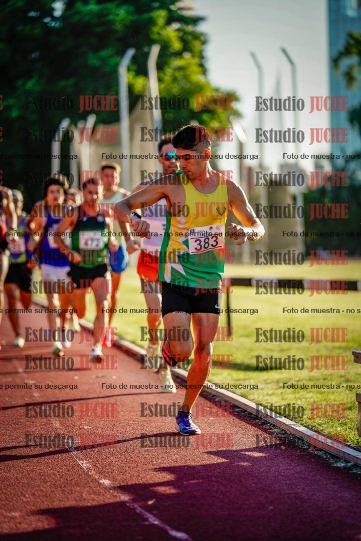 Fotos de los 3000 m llanos de varones