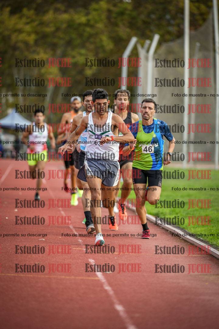 Fotos de los 3000 m llanos de varones