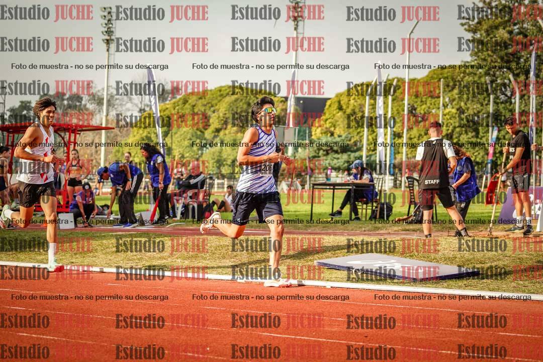 Fotos de los 1500 m llanos de varones - decatlón 10