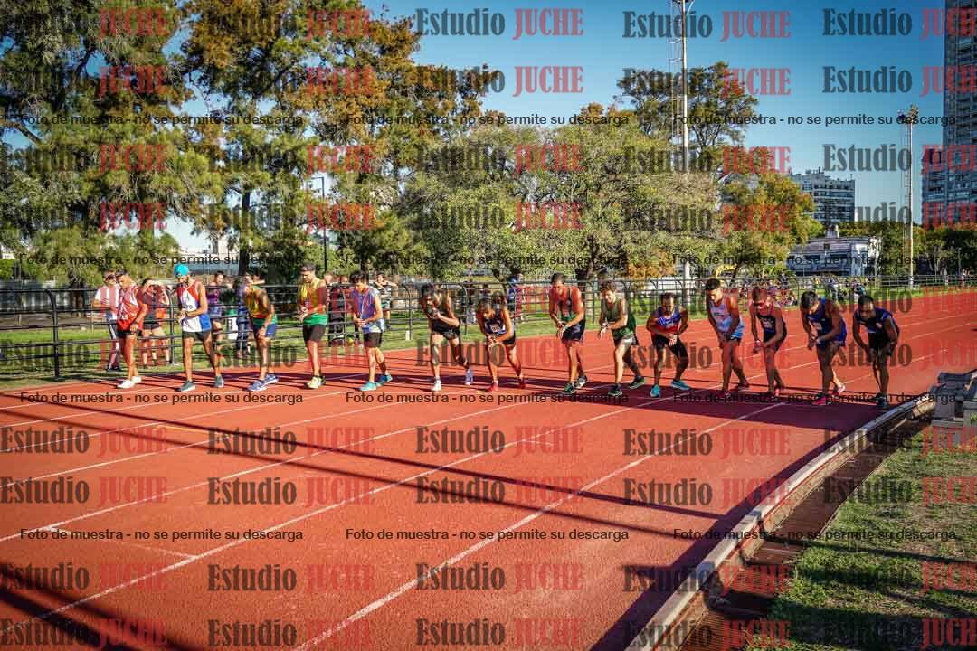 Fotos de los 3000 m llanos de varones