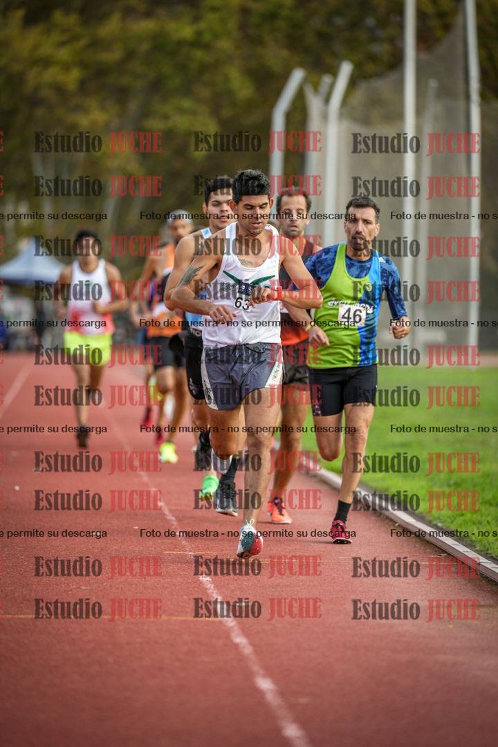 Fotos de los 3000 m llanos de varones