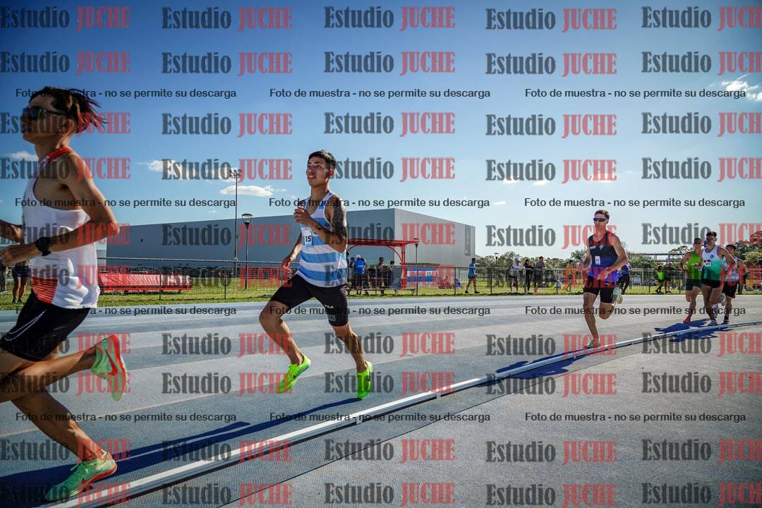 Fotos de los 1500 m llanos de varones