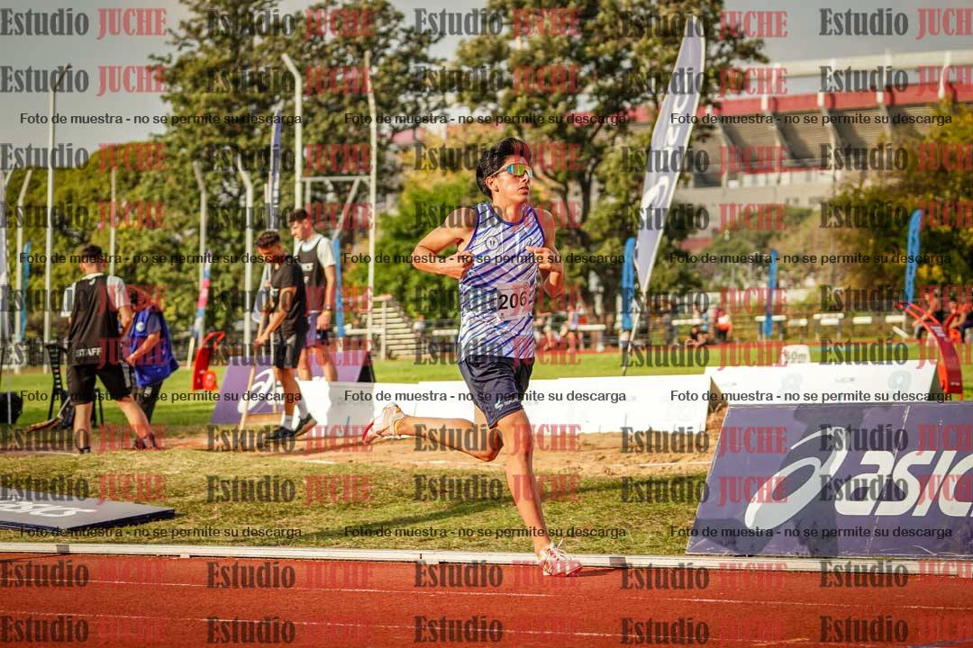 Fotos de los 1500 m llanos de varones - decatlón 10