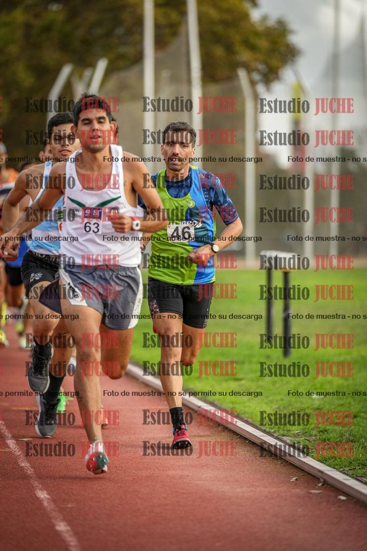 Fotos de los 3000 m llanos de varones