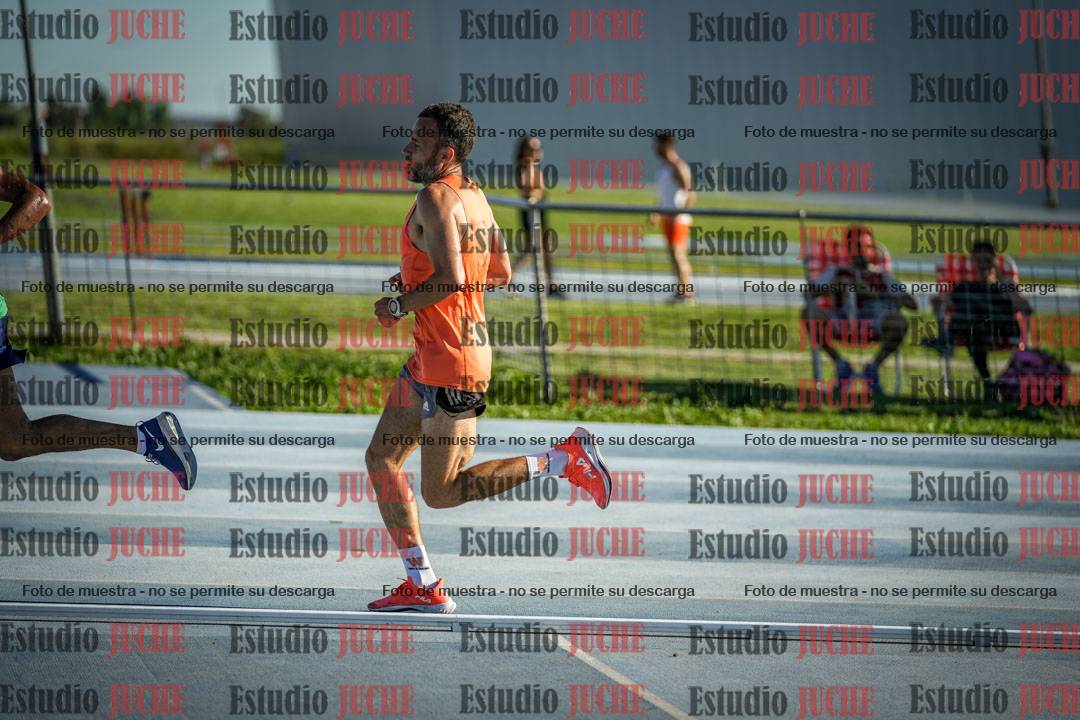 Fotos de los 3000 m llanos de varones