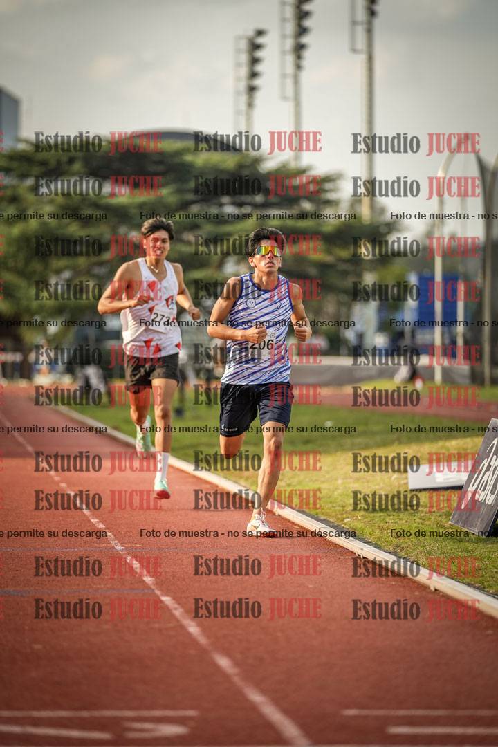 Fotos de los 1500 m llanos de varones - decatlón 10