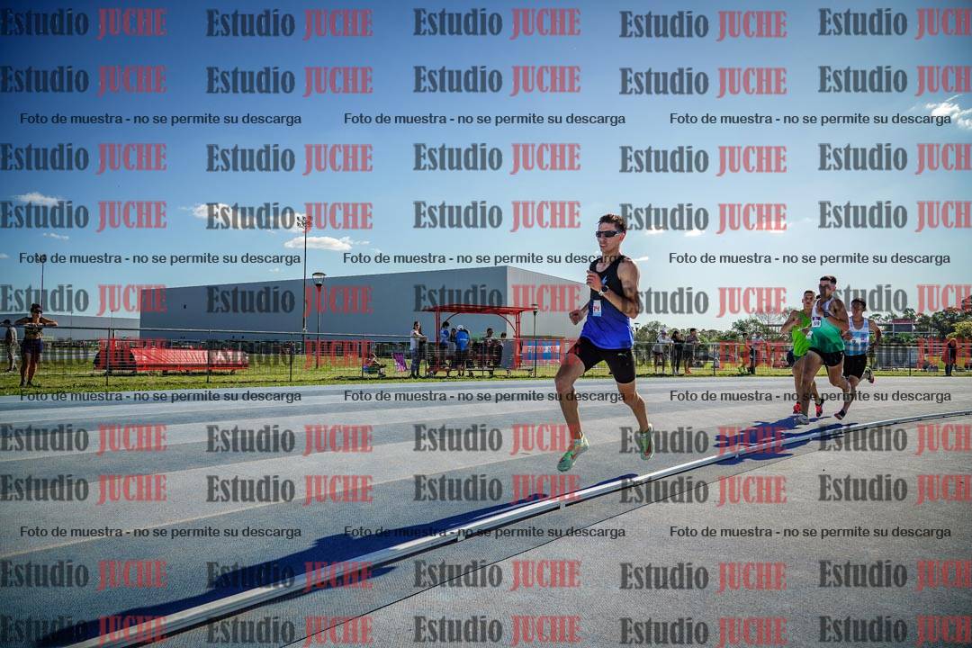 Fotos de los 1500 m llanos de varones