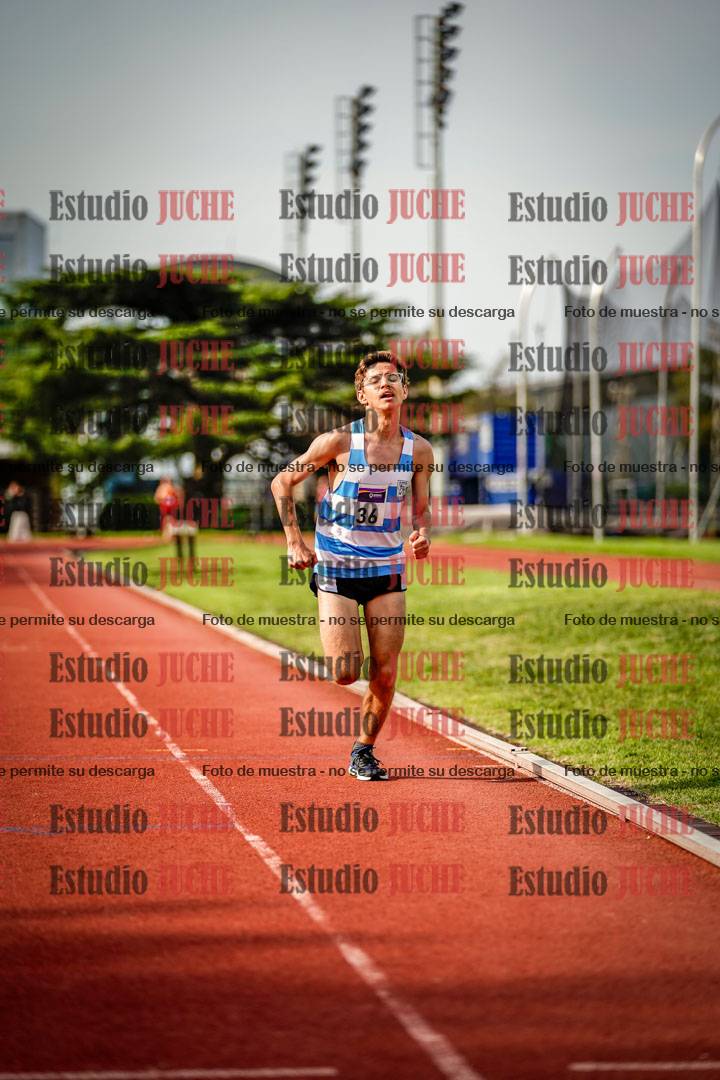 Fotos de los 3000 m llanos de varones