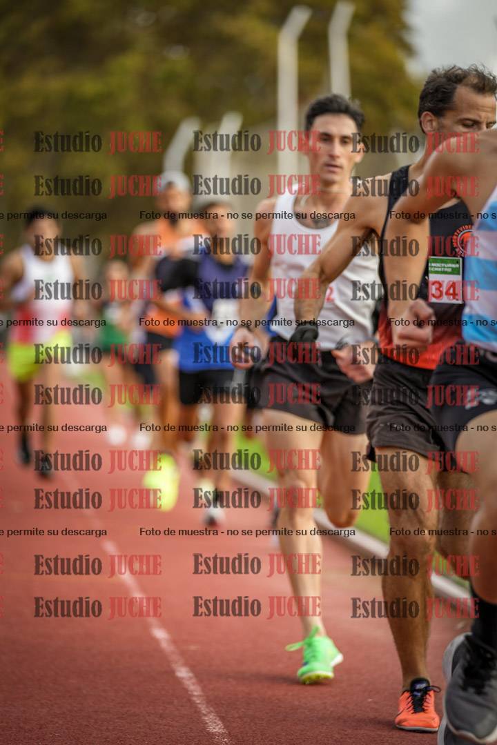 Fotos de los 3000 m llanos de varones