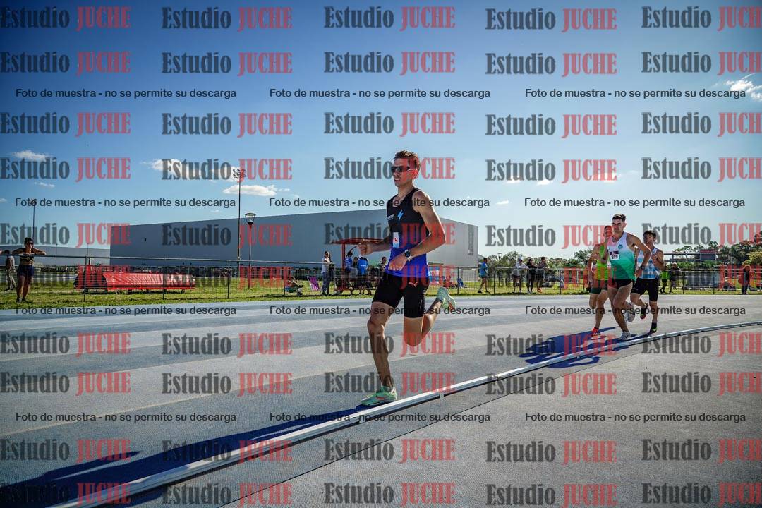 Fotos de los 1500 m llanos de varones