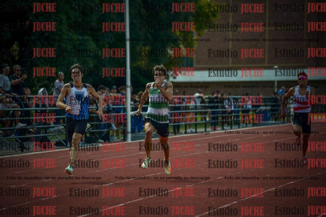 Fotos de los 200 m llanos de varones