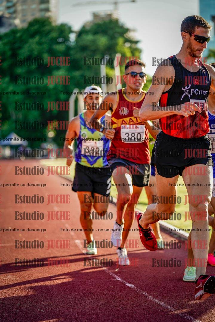 Fotos de los 3000 m llanos de varones
