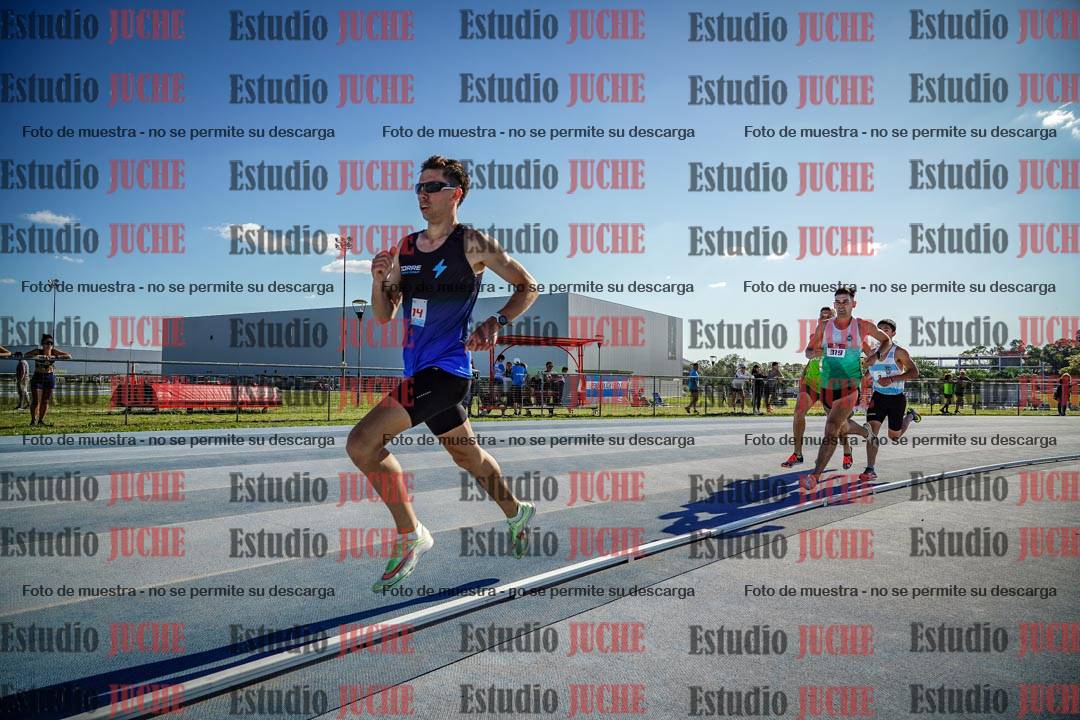 Fotos de los 1500 m llanos de varones