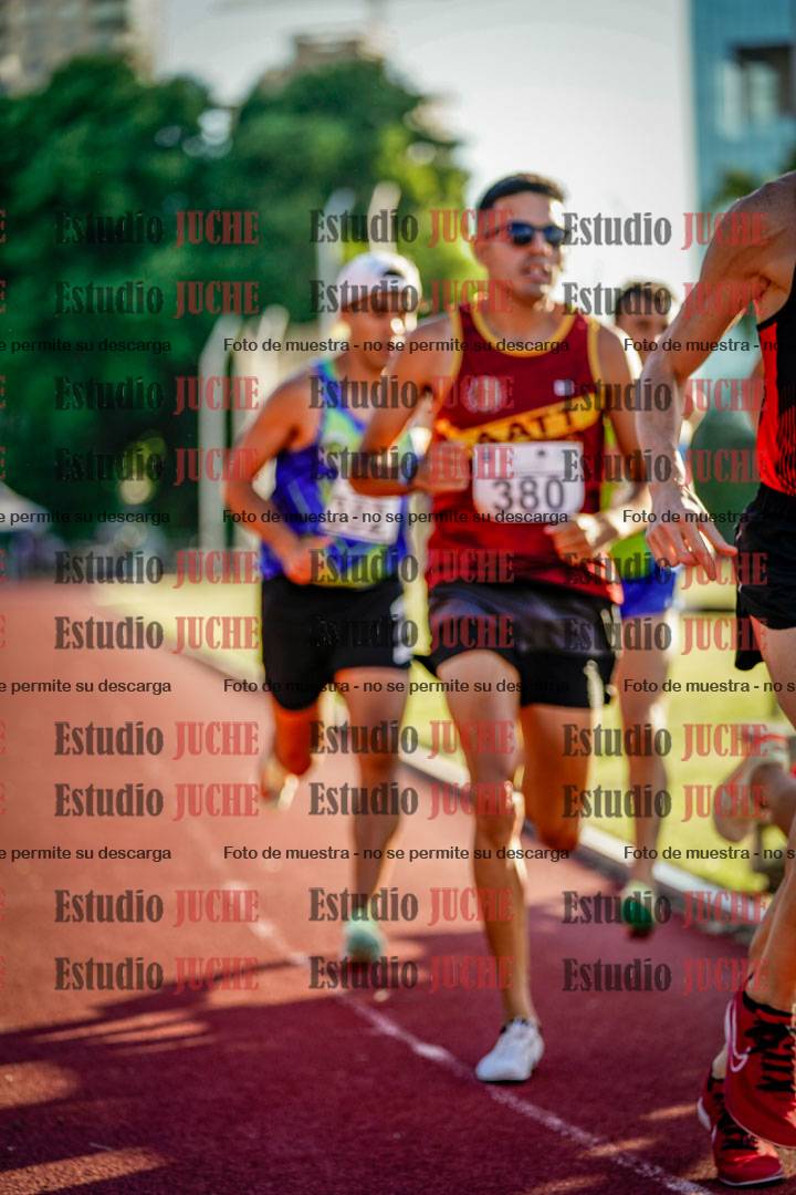 Fotos de los 3000 m llanos de varones