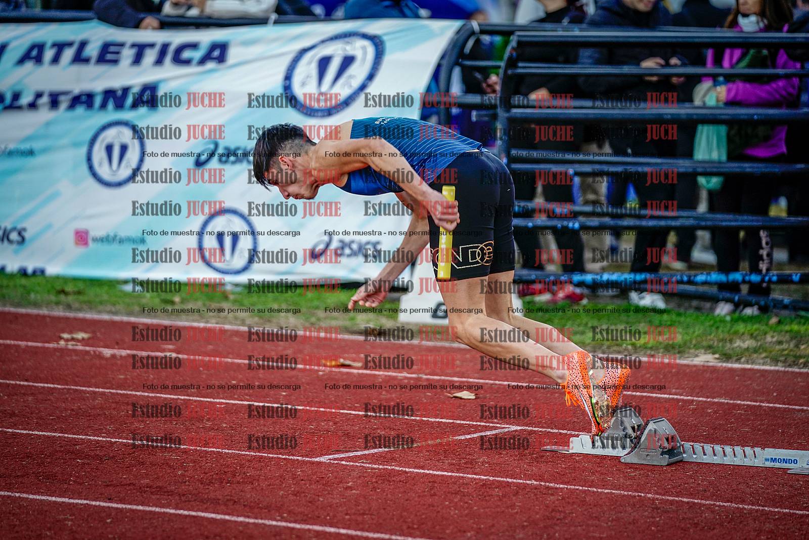 Fotos de las postas 4x400 m de varones